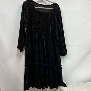 torrid Black Velvet Tiered Midi Dress